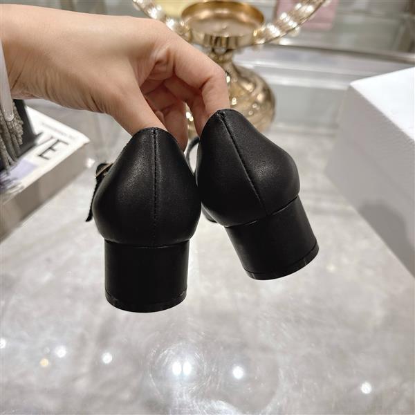 20251127171540484 270